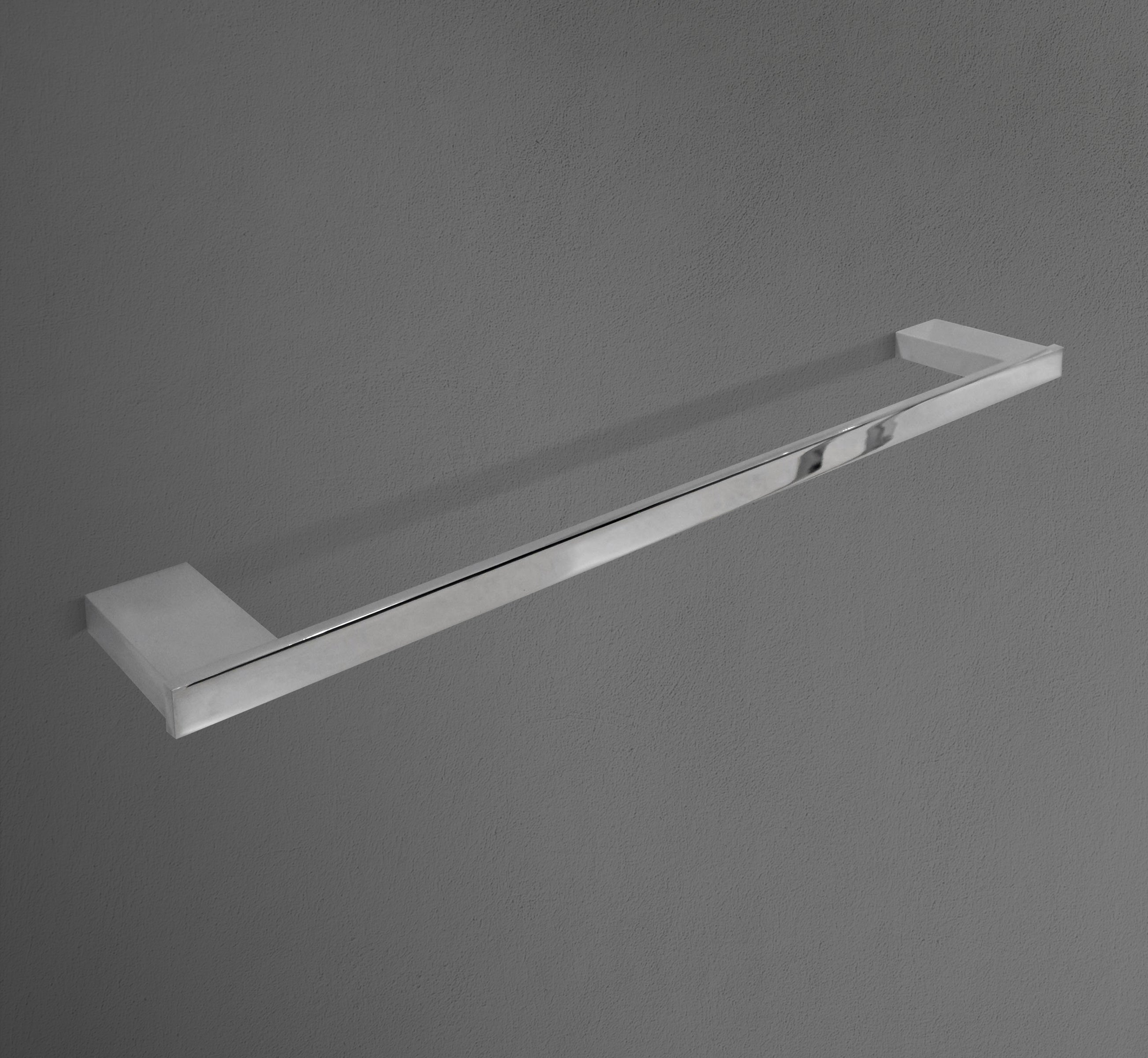 18" Square Towel Holder