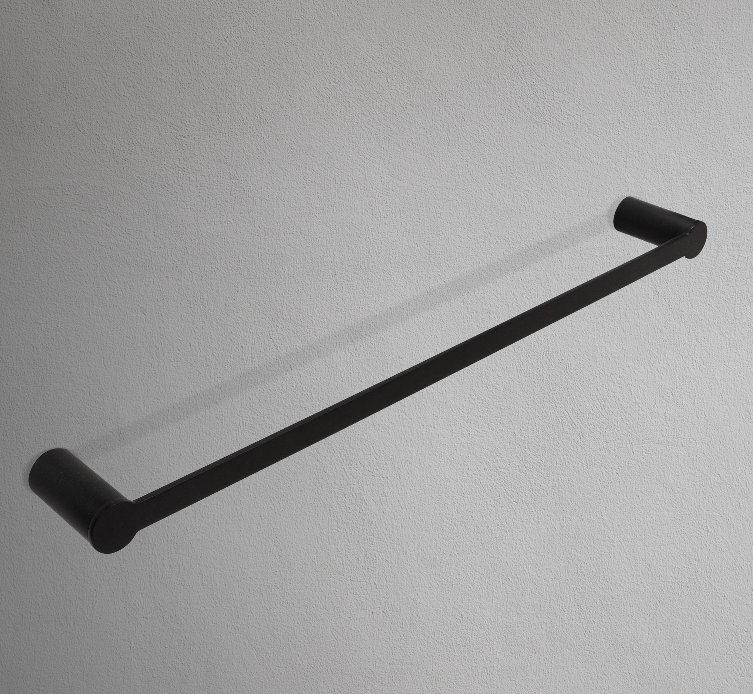 24" Towel Bar Round