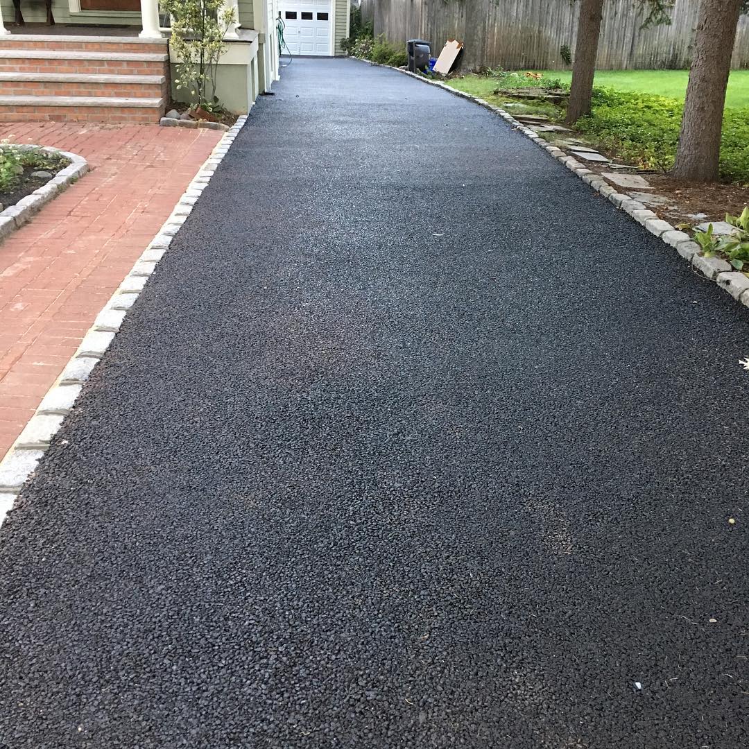 Will the Asphalt Driveway Withstand Canadian Winters?