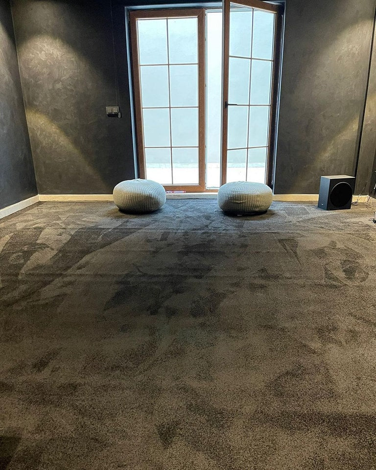 Do You Install Carpet with Proper Stretching to Prevent Wrinkles?