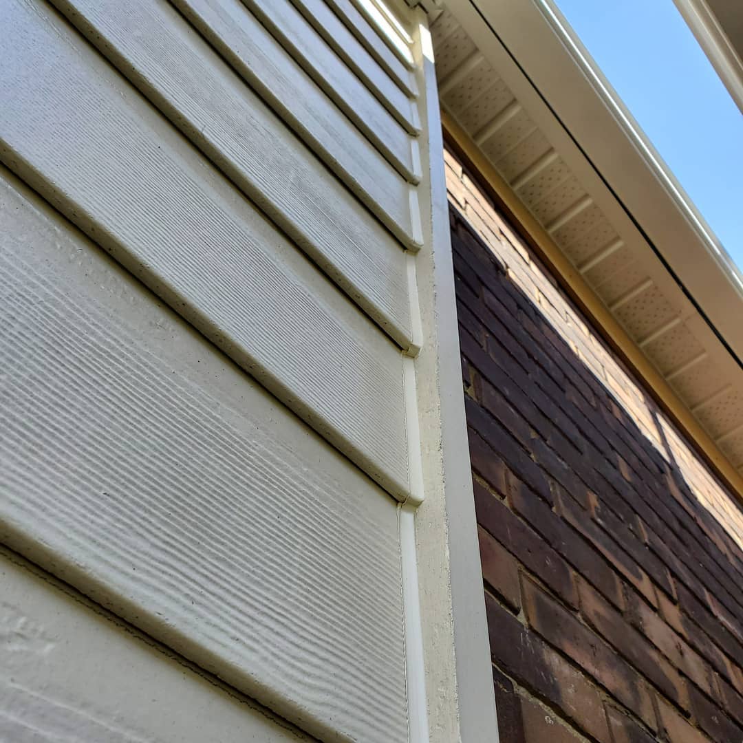 Will the Caulking Look Smooth and Last Long?